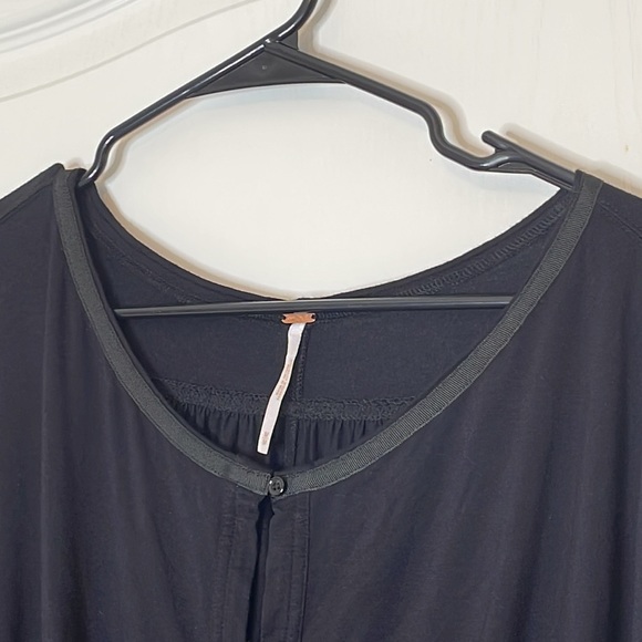 Free People Keepin On Solid Black Tie Sleeve Blouse Medium - Picture 9 of 16